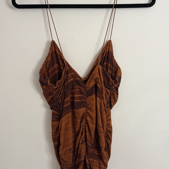 ASOS Design Cami Strappy Ruched Midi Dress - Picture 7 of 9